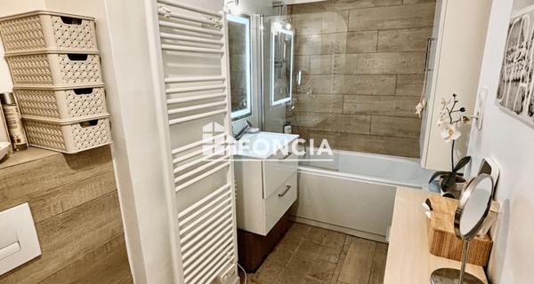 À vendre Appartement 2 pièces 30 m² - Sanary-sur-mer 83110