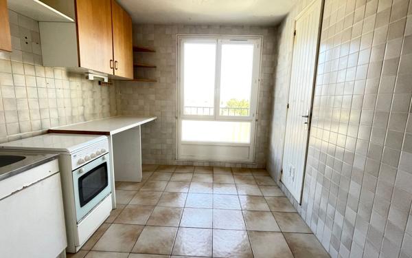 Appartement à vendre    5 pièces • 93,18 m2 Les Ulis