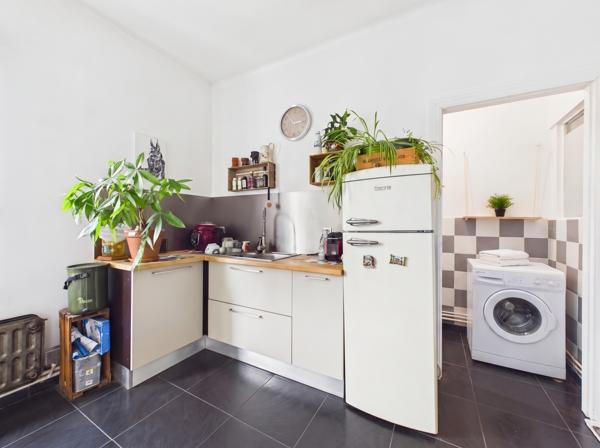 Appartement
         2 pièces
        - 68 m² Exclusivité 129 000 € *