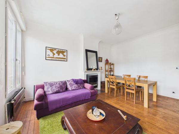 Appartement
         2 pièces
        - 68 m² Exclusivité 129 000 € *