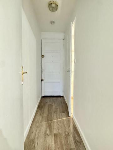 Appartement Lyon 1 pièce 26m2 en rez-de-jardin