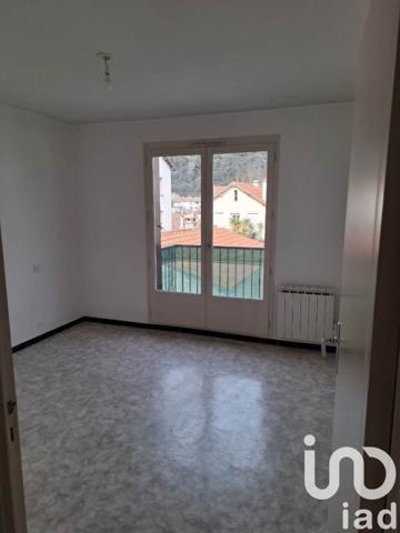 Appartement 3 pièces de 57 m² à Amélie-les-Bains-Palalda (66110)
