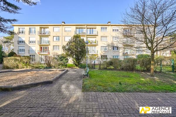 Appartement Maisons Laffitte 2 pièce(s) - Parc 250 000 € **  - Référence  4575