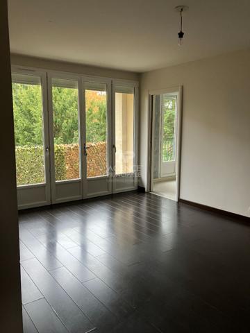 Appartement Maisons Laffitte 2 pièce(s) - Parc 250 000 € **  - Référence  4575