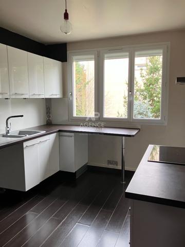 Appartement Maisons Laffitte 2 pièce(s) - Parc 250 000 € **  - Référence  4575