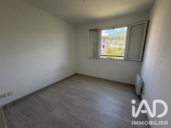 Appartement à vendre 3 pièces 64 m² Grasse