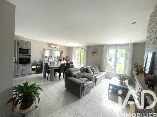 Maison à vendre 6 pièces 177,52 m² Cuxac-d'Aude