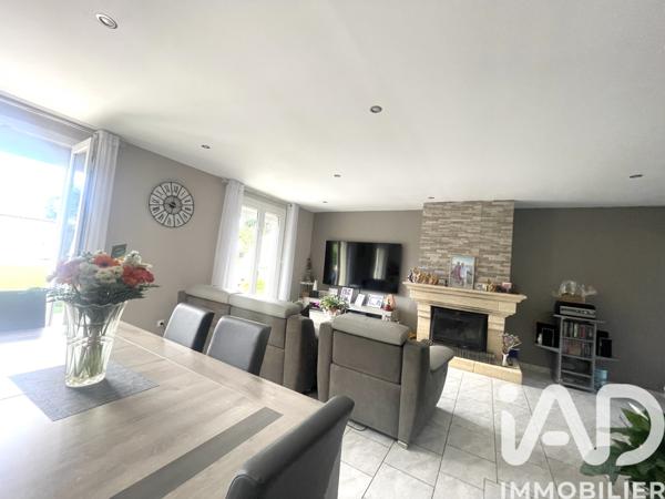 Maison à vendre 6 pièces 177,52 m² Cuxac-d'Aude