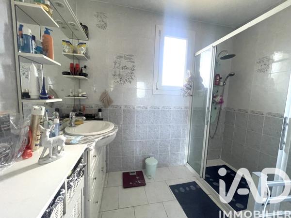 Maison à vendre 6 pièces 177,52 m² Cuxac-d'Aude