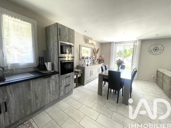 Maison à vendre 6 pièces 177,52 m² Cuxac-d'Aude