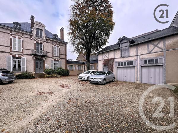 Immeuble à vendre  369 m2 AUXERRE - 89