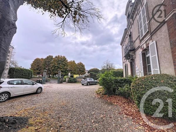 Immeuble à vendre  369 m2 AUXERRE - 89