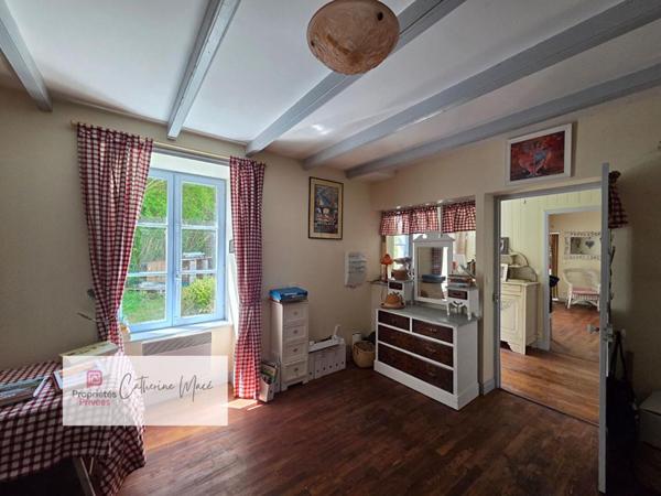 Finistère Sud, Clohars -Carnoët, longère de 125 m2,  6 pièces