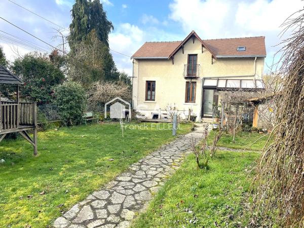 Rare! Maison avec garage, jardin prés de l'Auzette