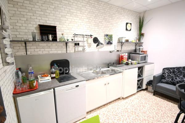 Local professionnel loué – 55,67 m² – Rentabilité immédiate – Proche Luxembourg