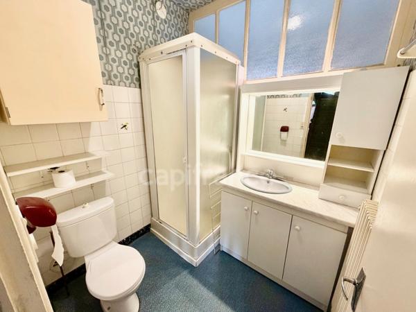 IMMEUBLE - Deux T2 de 42m2 à vendre 5 pièces CARHAIX PLOUGUER (29)