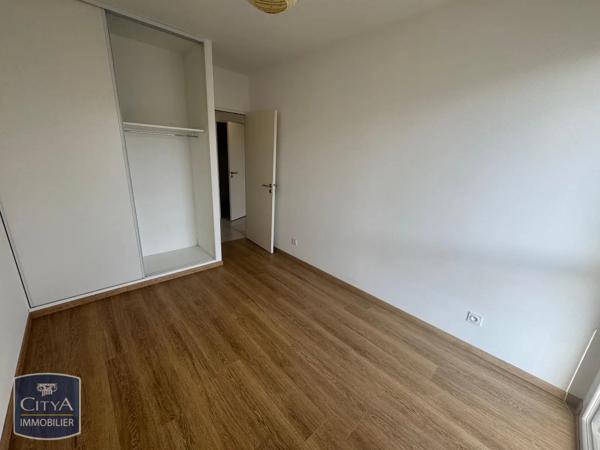 Appartement à louer 4 pièces 90.87m² Ferney-Voltaire (01210)