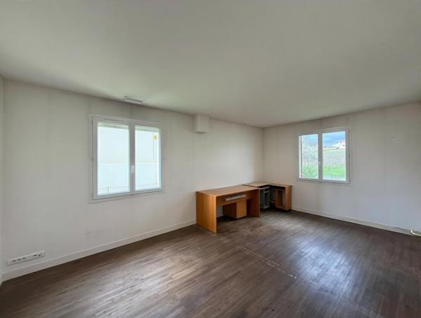 Vente / Maison T4