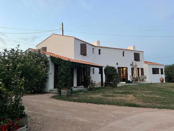 Maison à Jard-sur-Mer, 85520 - 9 pièces 155m²