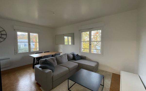 Appartement à louer    2 pièces • 42,01 m2 Le Plessis-Robinson