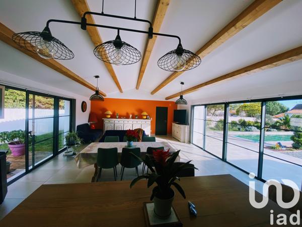 Maison à vendre 5 pièces 144 m² Le Château-d'Oléron