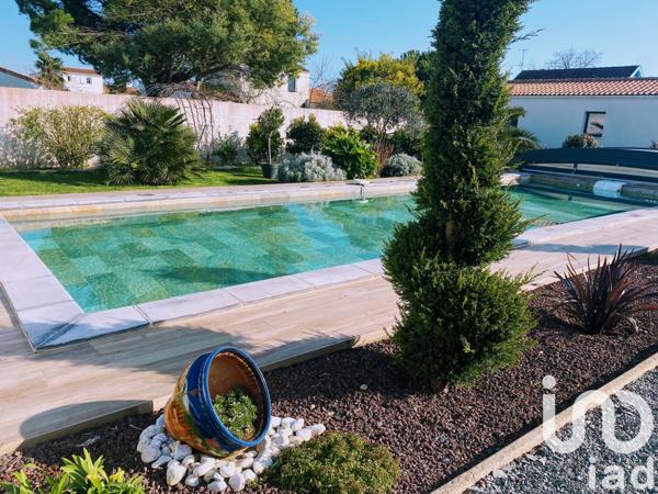 Maison à vendre 5 pièces 144 m² Le Château-d'Oléron