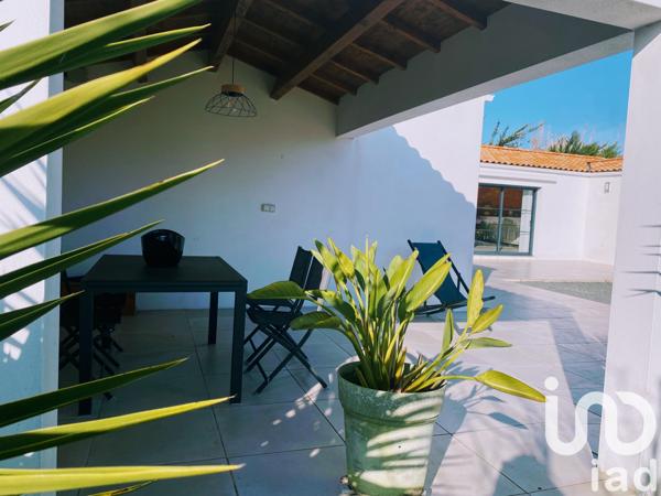 Maison à vendre 5 pièces 144 m² Le Château-d'Oléron