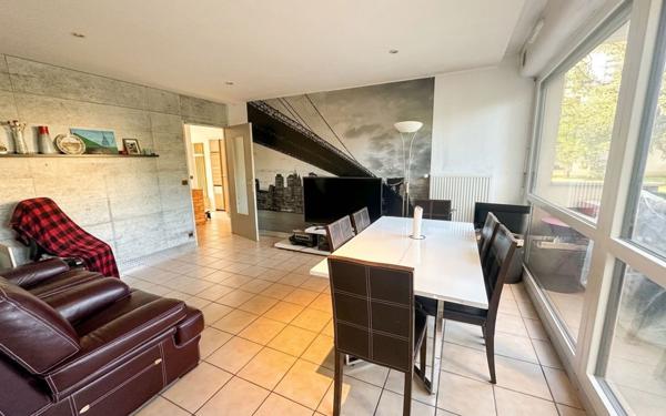 Appartement à vendre    4 pièces • 74,53 m2 Ris-Orangis
