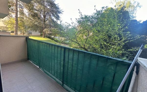 Appartement à vendre    4 pièces • 74,53 m2 Ris-Orangis