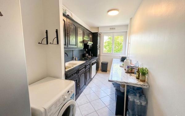 Appartement à vendre    4 pièces • 74,53 m2 Ris-Orangis