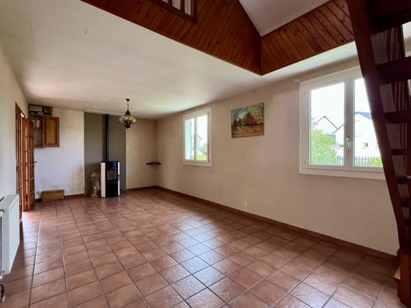 Druye (37190) Maison d'habitation avec jardin