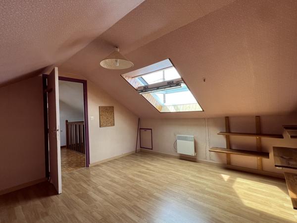 Druye (37190) Maison d'habitation avec jardin