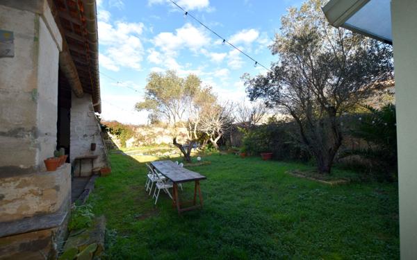 Maison à vendre    6 pièces •  Mudaison