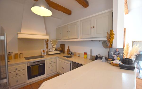 Maison à vendre    6 pièces •  Mudaison