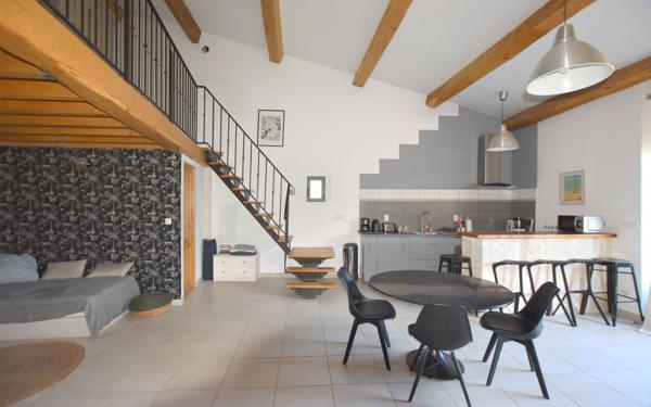 Maison à vendre    6 pièces •  Mudaison