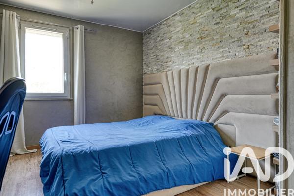 Maison à vendre 7 pièces 172,5 m² Jouy-le-Moutier