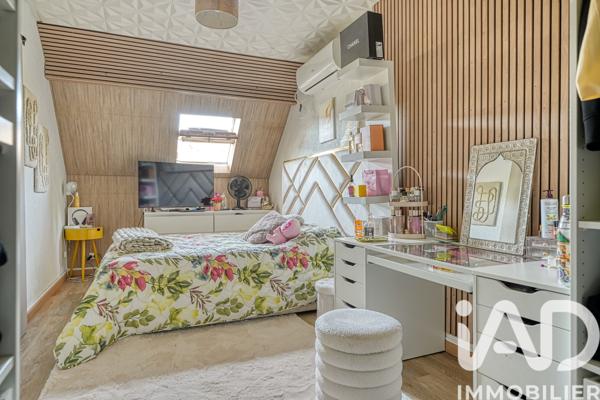 Maison à vendre 7 pièces 172,5 m² Jouy-le-Moutier