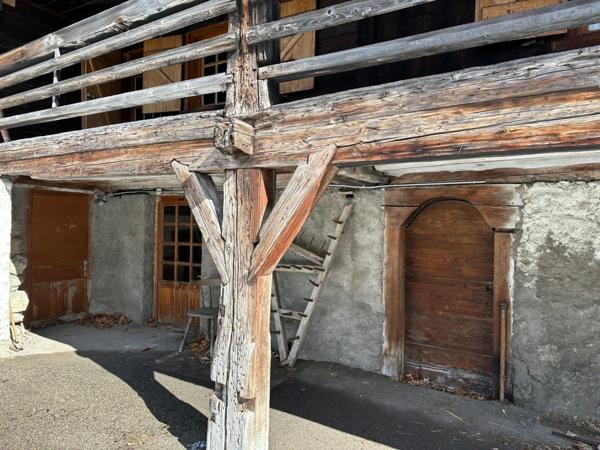 A vendre LA CLUSAZ Chalet de caractère - 237 m²