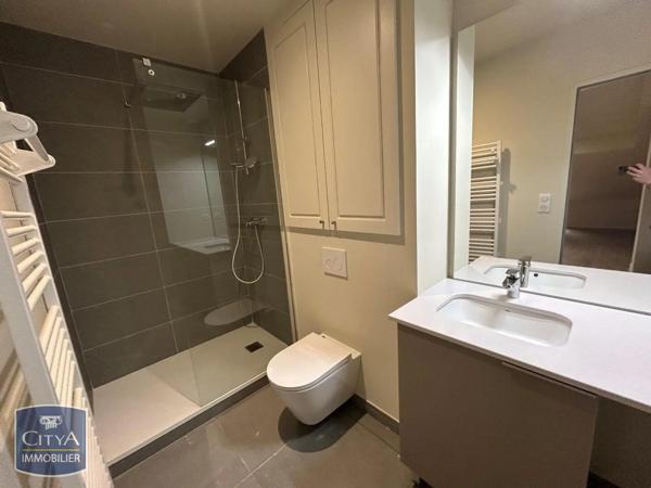 Appartement à louer 2 pièces 35.59m²