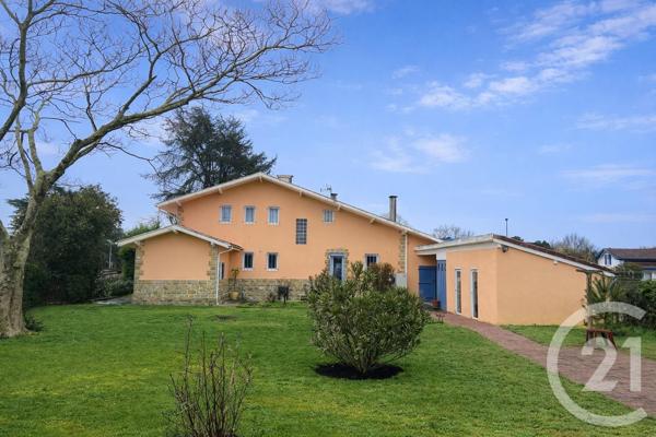 Maison à vendre  5 pièces - 206 m 2   BENESSE MAREMNE  - 40
