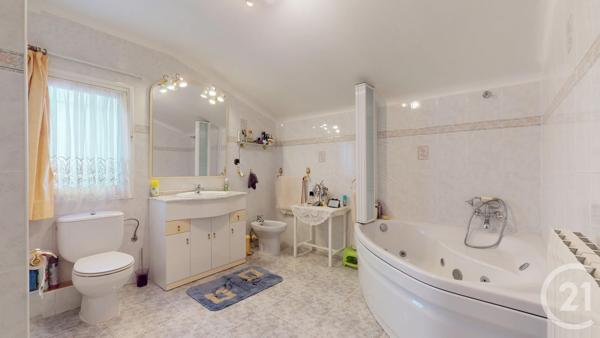 Maison à vendre  5 pièces - 206 m 2   BENESSE MAREMNE  - 40