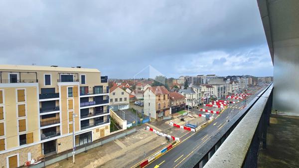 APPARTEMENT F3 72 M2 À JUVISY SUR ORGE, DERNIER ETAGE AVEC 2 BALCONS