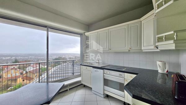 APPARTEMENT F3 72 M2 À JUVISY SUR ORGE, DERNIER ETAGE AVEC 2 BALCONS