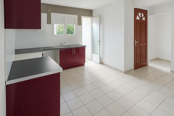 APPARTEMENT T3 VUE MER