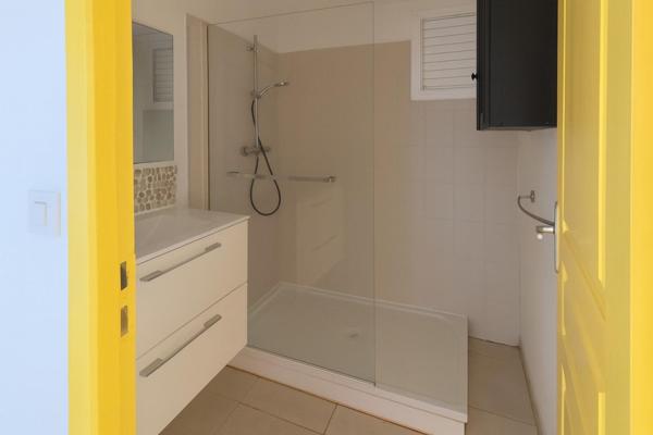 APPARTEMENT T3 VUE MER