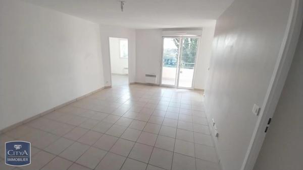 Appartement à louer 2 pièces 53.6m² Hénin-Beaumont (62110)