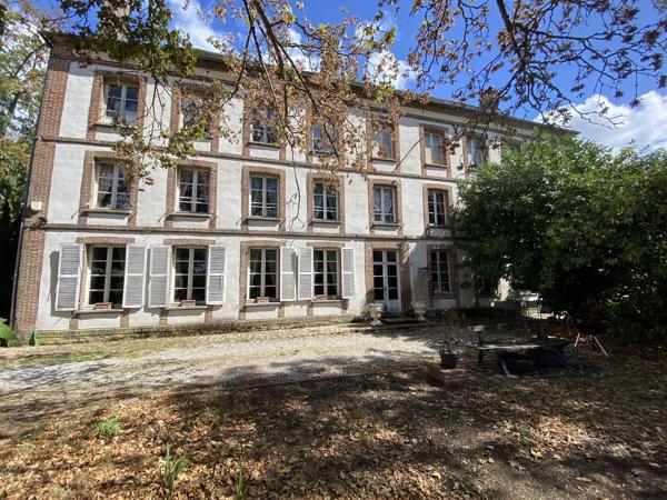 Verneuil /Avre Ancien moulin du XIX siècle réhabilité sur 2 hectares.