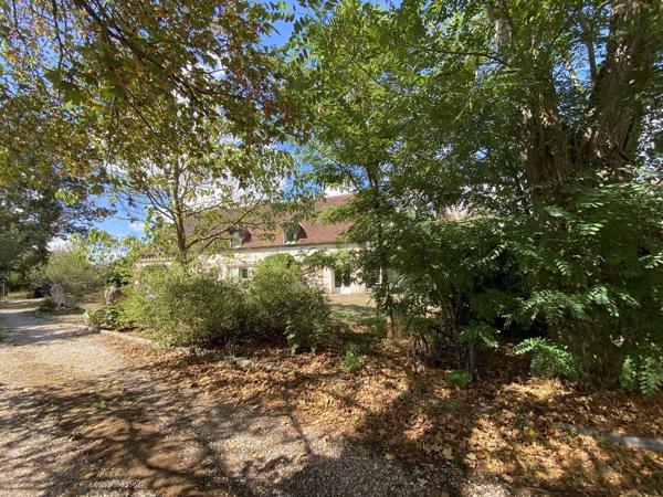 Verneuil /Avre Ancien moulin du XIX siècle réhabilité sur 2 hectares.