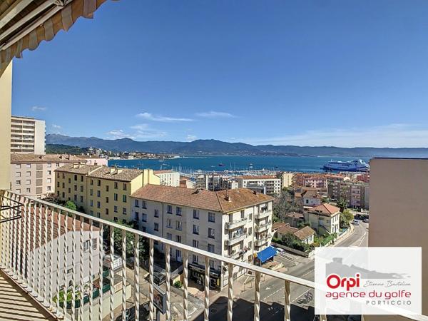 Appartement à vendre    4 pièces • 87,03 m2 Ajaccio