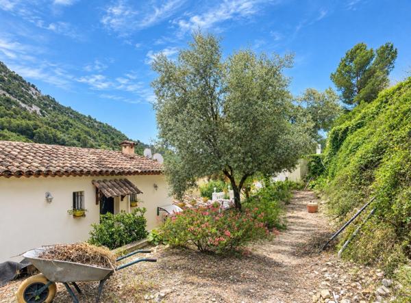 TOURRETTE-LEVENS – Maison 4 pièces